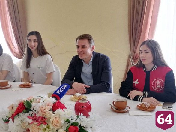 В Саратове актер Игорь Петренко поддержал жителей Донбасса 