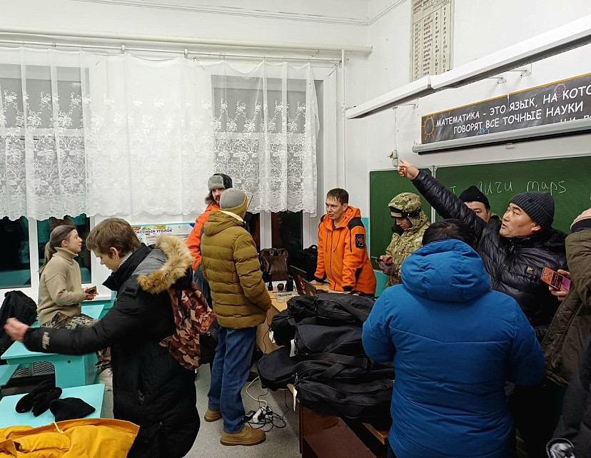 Пропавшего под Саратовом подростка ищут десятки людей