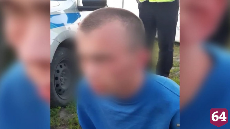 Находившийся в федеральном розыске гражданин пытался уехать из Саратова на угнанном такси