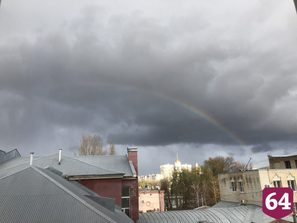 Над Саратовом в ноябре появилась двойная радуга