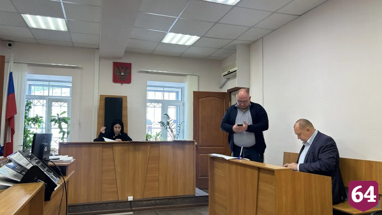 Бывшему главе Вольского района Андрею Татаринову продлили домашний арест 