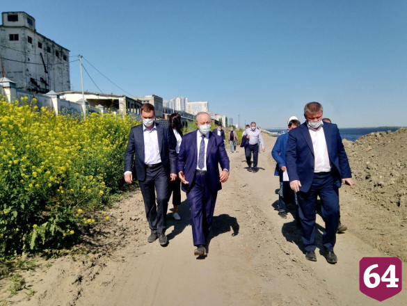 Губернатор потребовал от строителей набережной не терять время 