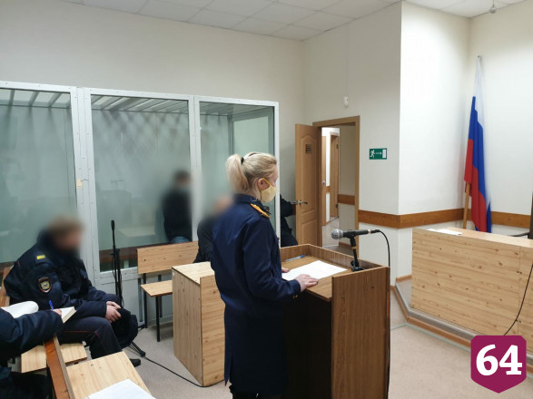 Саратовец в гостях зарезал обидчика матери