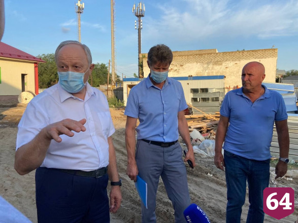 Саратовские студенты попросили у губернатора трактор