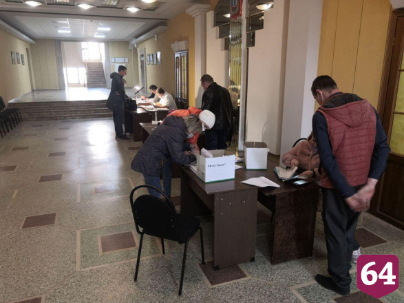 В Балакове значительно сократились очереди по сдаче документов на пропуска