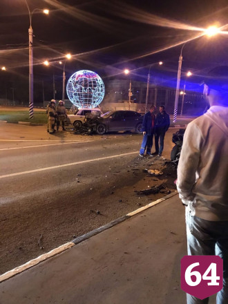На кольце перед мостом произошло лобовое ДТП