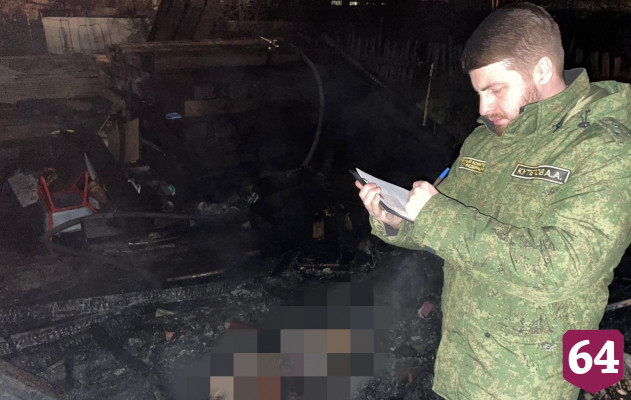 В дачном поселке под Саратовом на пожаре погиб мужчина