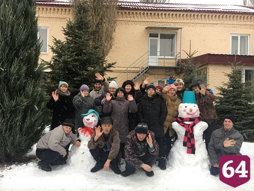 В Энгельсском доме-интернате отметили Новый год и Рождество 