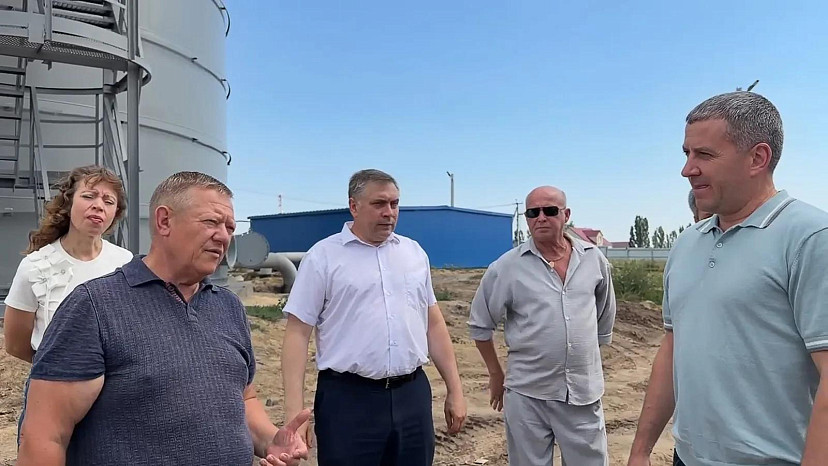 Депутат Госдумы контролирует строительство водозаборной станции в Аткарске