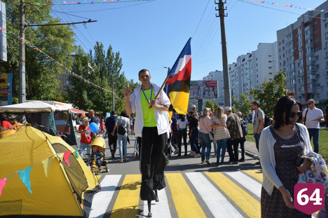 На «Покровском Арбате» в Энгельсе День города отметили 80 тысяч человек