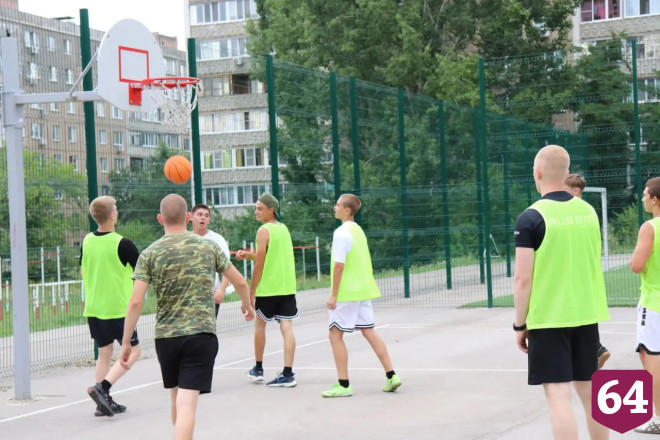Саратовская команда готовится к окружному этапу «Гвардейца»
