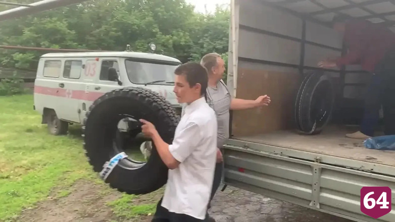 Николай Панков помог оснастить автомобиль скорой помощи для саратовских сел