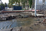 В центре Саратова дорожные рабочие повредили водопровод