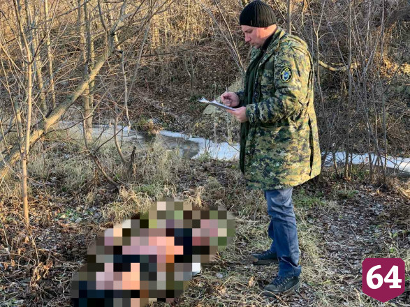 Пьяный мужчина утонул в водоеме глубиной 30 сантиметров