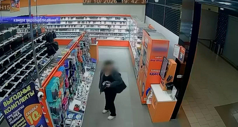 В Саратове женщина пыталась заработать на украденных вещах и попала под статью