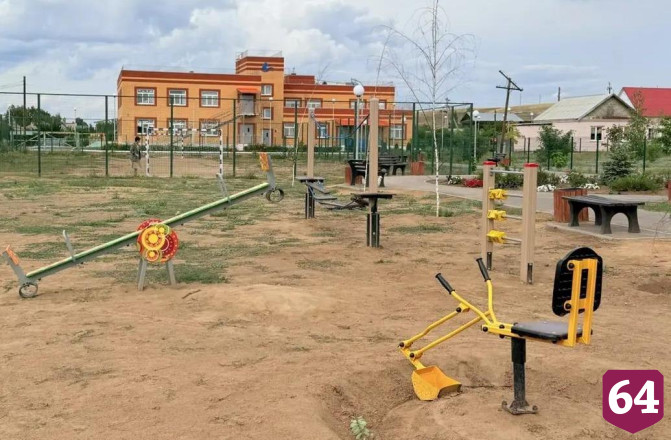 В селах Энгельсского района обновят общественные пространства