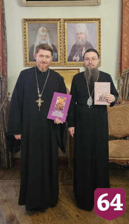Книгу саратовского краеведа оценили в Казахстане