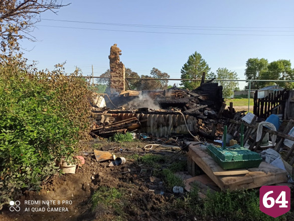 На пожаре в частном доме пострадала 85-летняя хозяйка