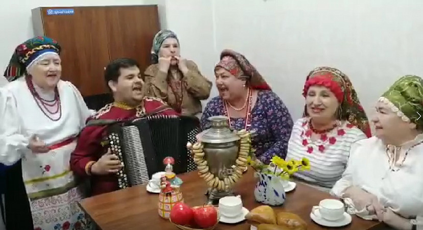 Саратовские бабушки записали попурри для конкурса Первого канала
