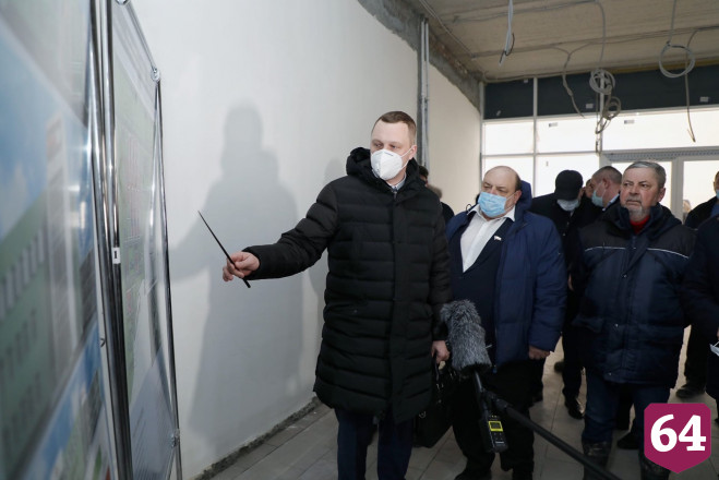 Володин потребовал для врачей инфекционного центра достойную зарплату