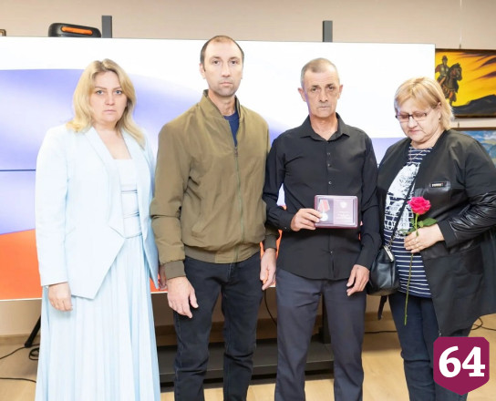 Семьям погибших в спецоперации вручили медали и ордена бойцов 