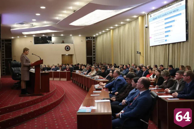 Внедряется единая система воспитания в детских лагерях Саратовской области