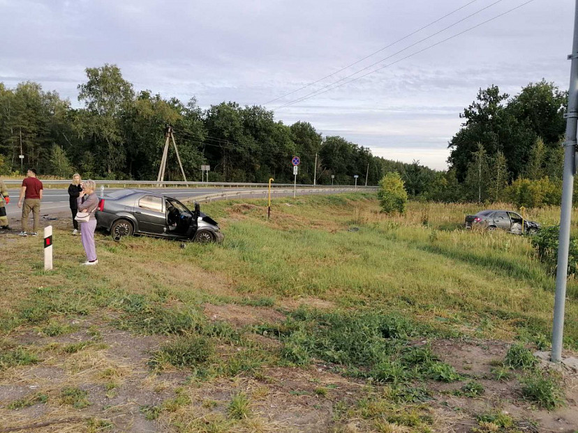 Три человека пострадали в ДТП под Саратовом