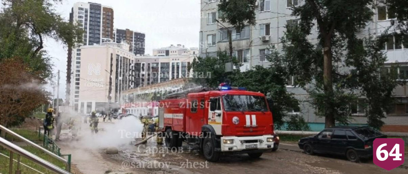 В Энгельсе у курьера на ходу загорелся электровелосипед