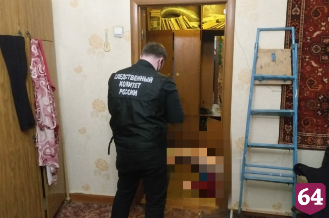 Житель Саратова убил женщину табуреткой и подлокотником от дивана