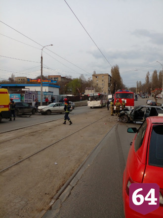 Девушка и 10-месячный ребенок травмировались в массовом ДТП 