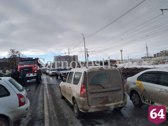 В массовом ДТП у кафе «Феро» покалечились мужчина и женщина