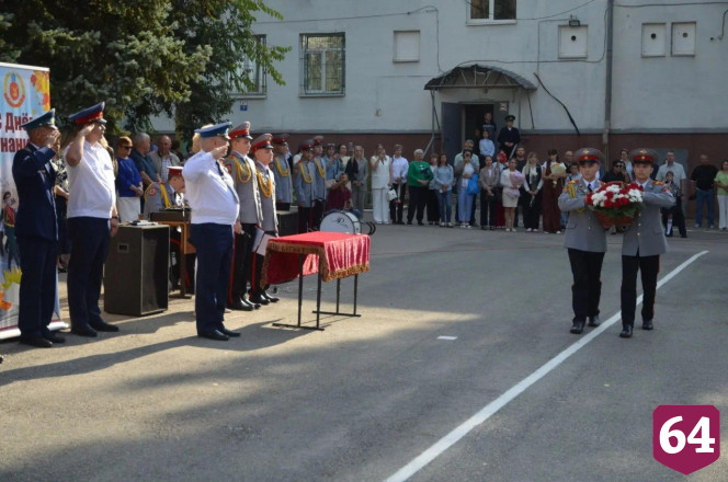 Следователь пожелал саратовским кадетам успехов в учебе и новых начинаний