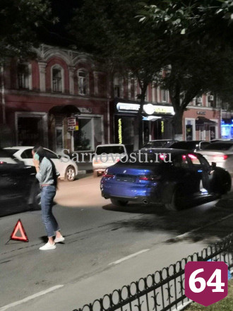 В столкновении иномарок на Радищева травмы получили 4 женщины