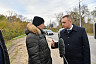 Губернатор обещал наказать чиновников за пробки из-за ям на дороге
