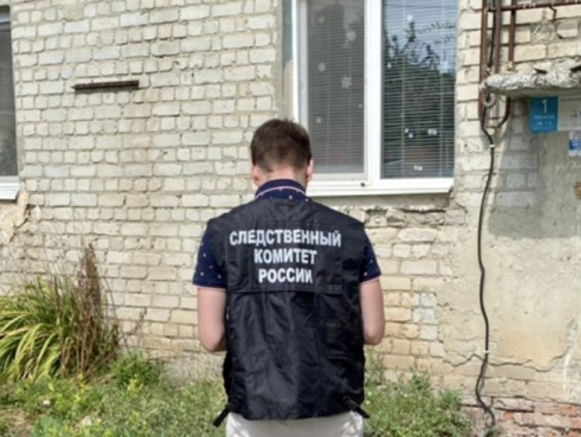 Саратовец насмерть забил пенсионера в подъезде и выбросил труп на улицу