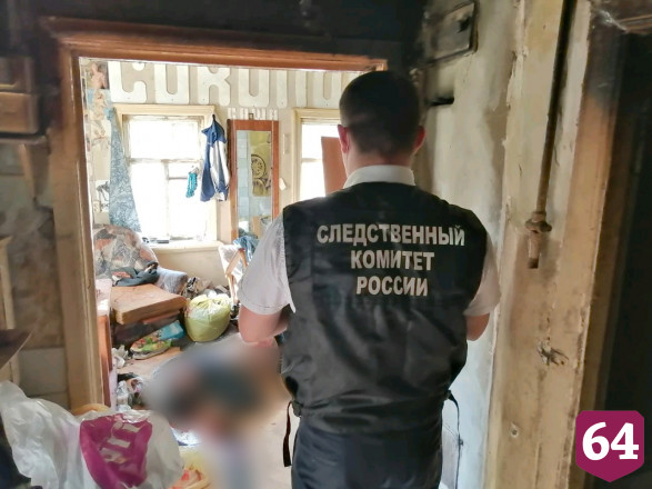 Мужчина после загула вернулся домой и обнаружил мертвеца