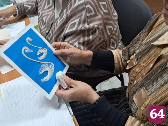 Саратовских пенсионерок увлекли изонити