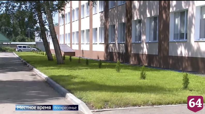 В Саратовской области завершают ремонт территорий 17 медицинских учреждений 