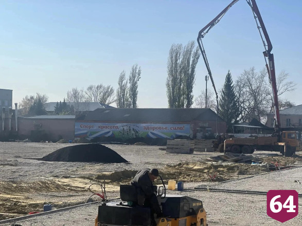 В Саратовской области не успевают в сроки сдать стадион после реконструкции
