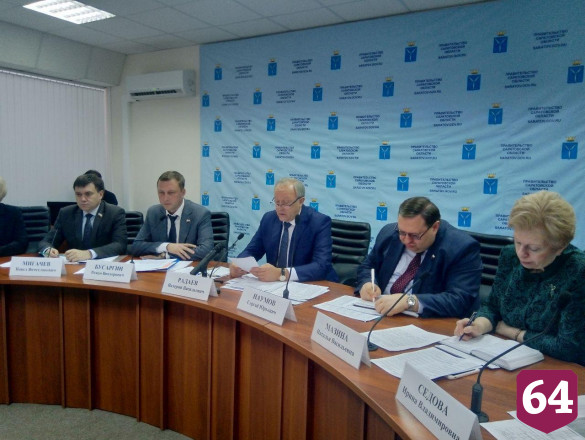 Саратовский губернатор назвал причины проблем с подачей отопления 