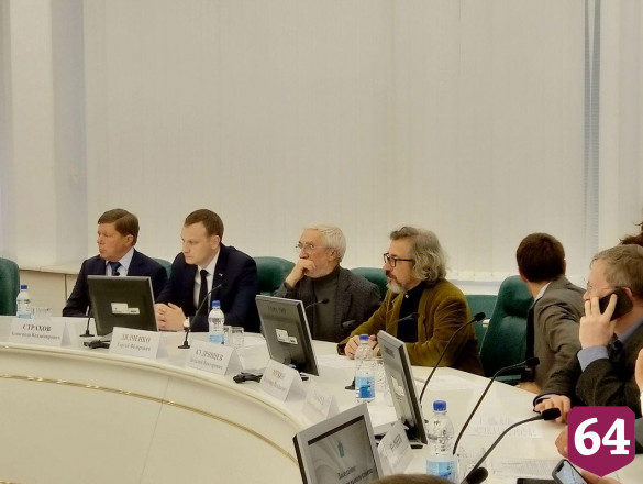 Радаев намерен с пользой использовать земли старого саратовского аэропорта  