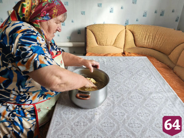 Саратовская мастерица раскрыла секрет идеального каравая