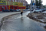 В центре Саратова дорожные рабочие повредили водопровод