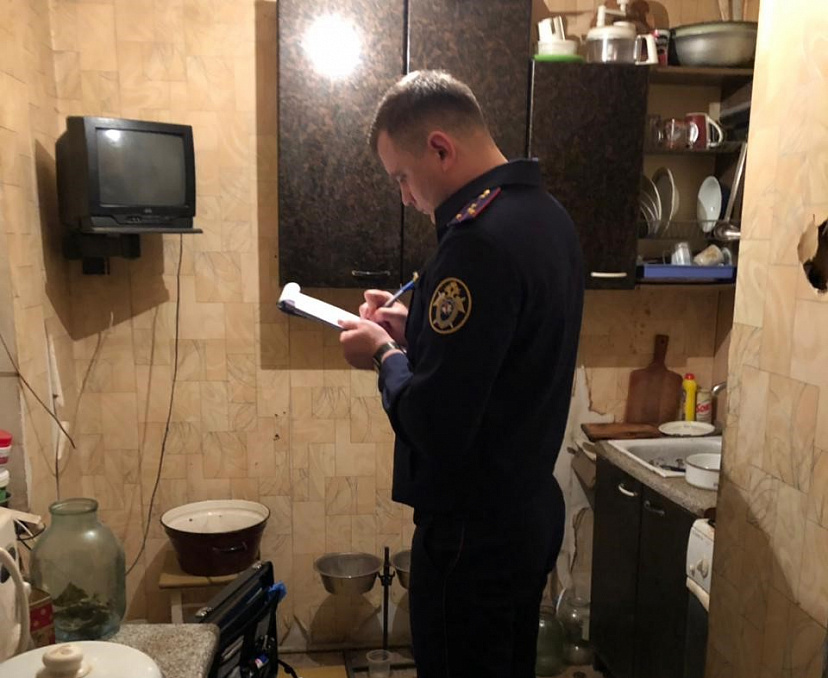 Саратовец убил гостя сожительницы ударом ножа в сердце