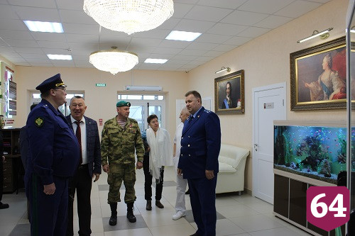 В Энгельсском доме-интернате прошла встреча с представителями прокуратуры