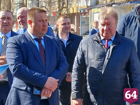 Экспонат уехал с сельхозвыставки служить саратовским аграриям