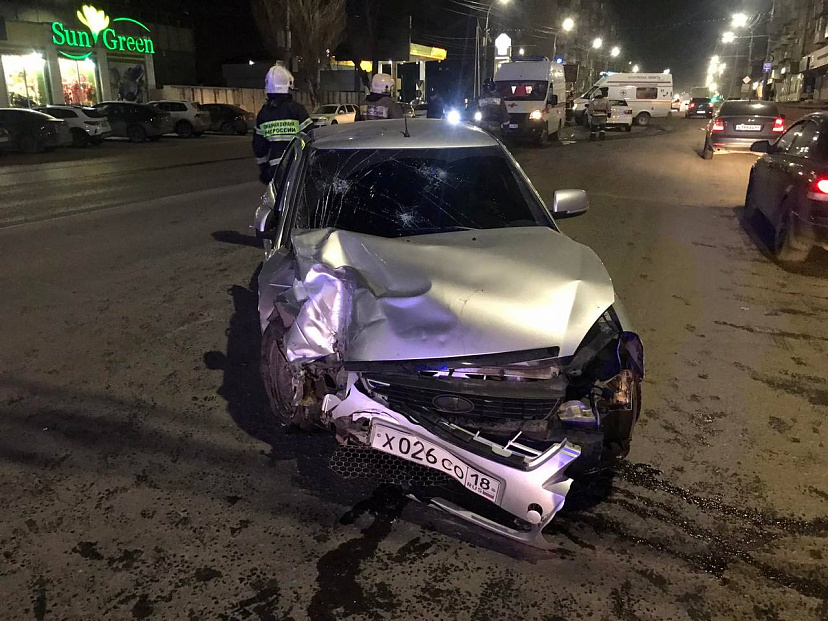В ДТП на улице Чернышевского покалечились два человека