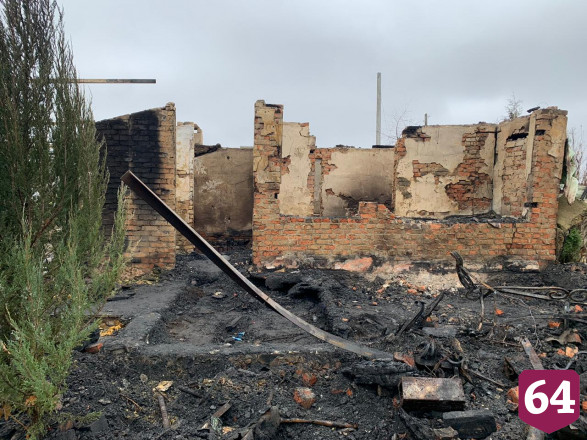 Под завалами сгоревшей дачи нашли человеческие кости