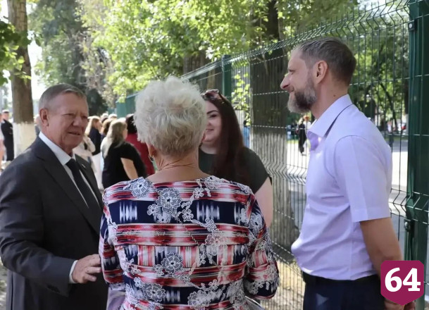 Школа Саратова после возведения пристройки перейдет на односменное обучение