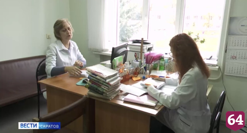В Саратовской области более 50 медиков уехали в глубинку и стали миллионерами